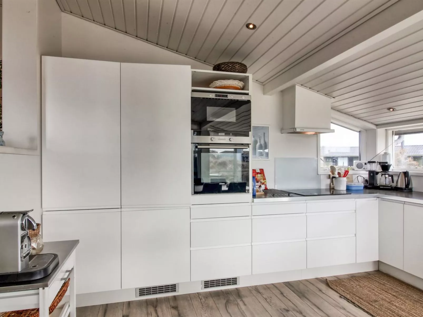 "Bertil" - 400m from the sea-Binnen