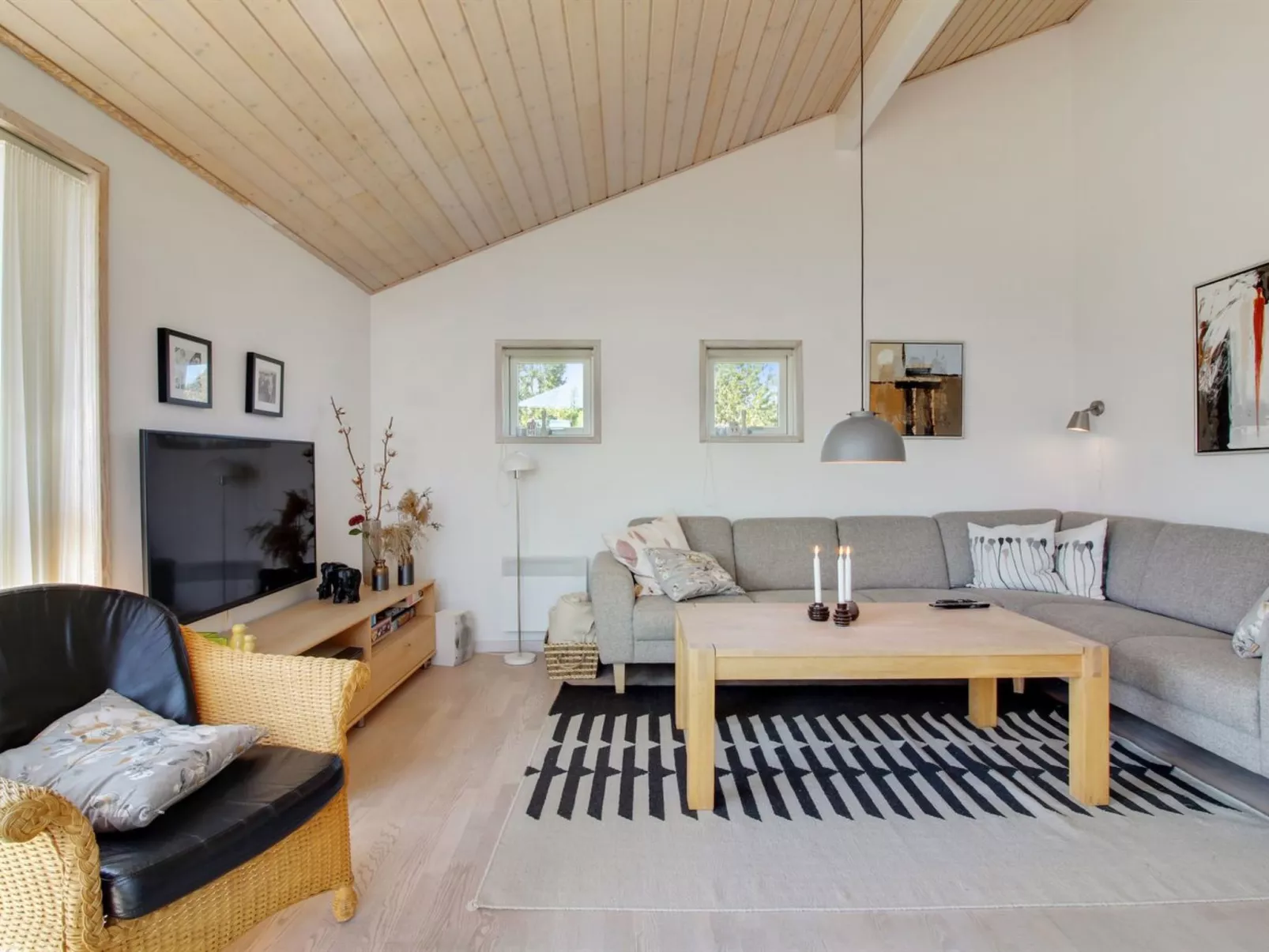 "Hampus" - 500m from the sea-Binnen