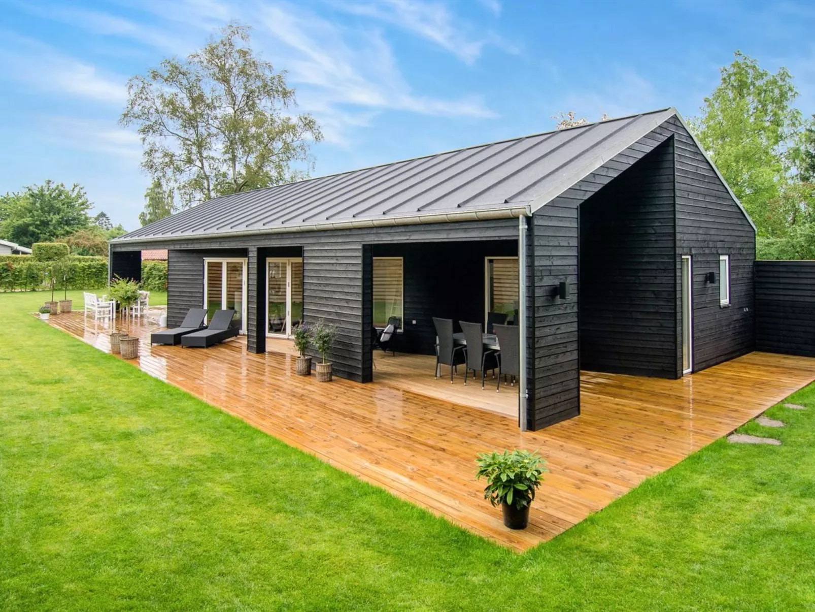 "Dorthie" - 800m from the sea-Buiten