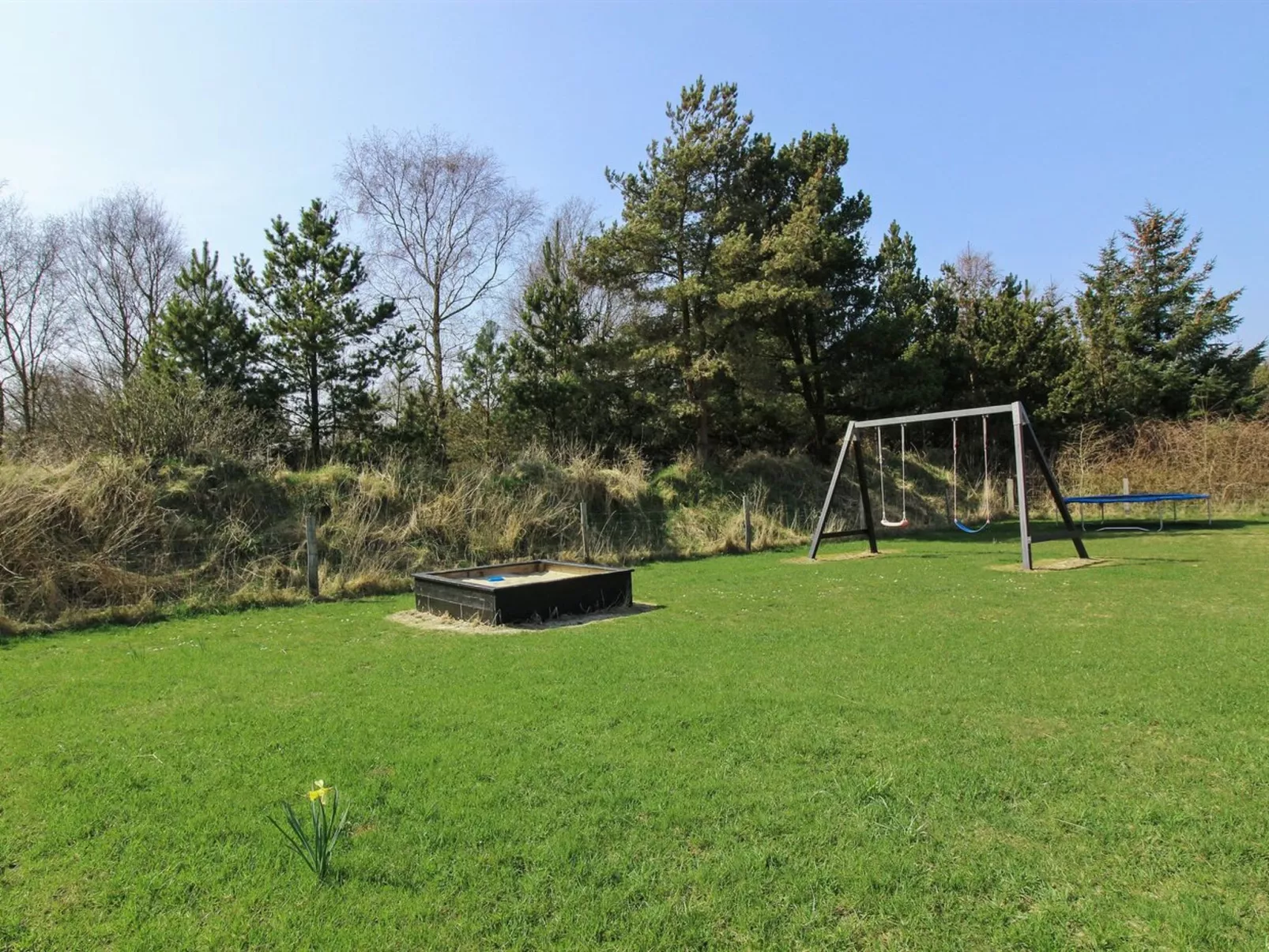 "Ethel" - 1.5km to the fjord-Buiten