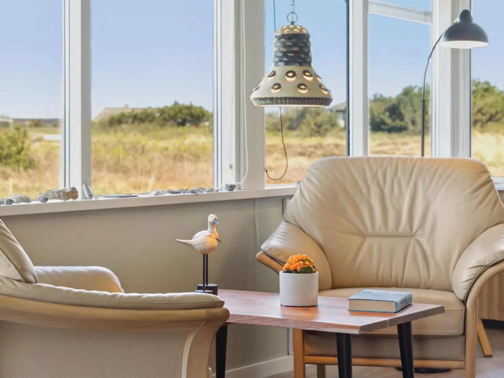 "Viveka" - 500m from the sea-Binnen