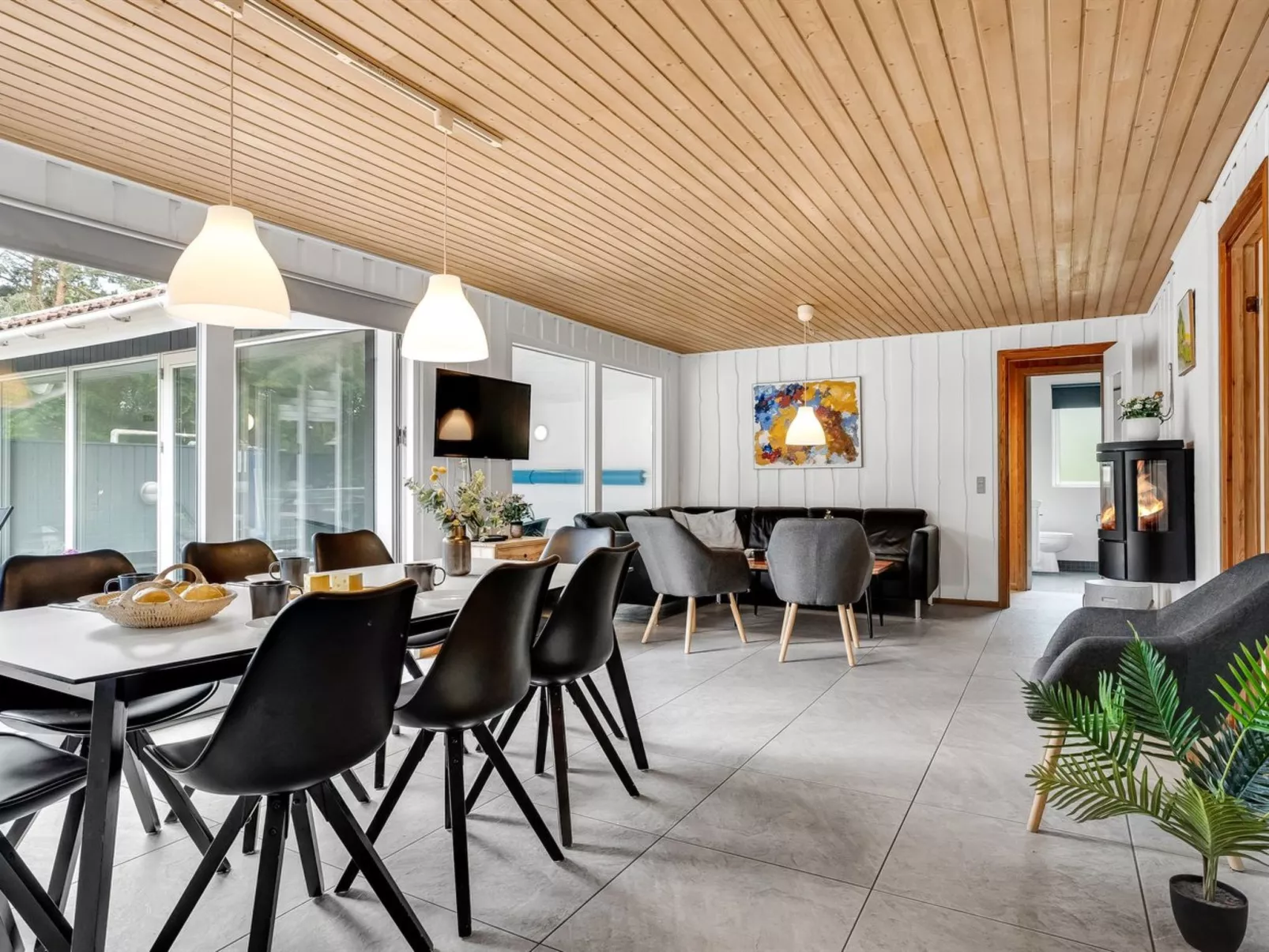 "Sverker" - 300m from the sea-Binnen