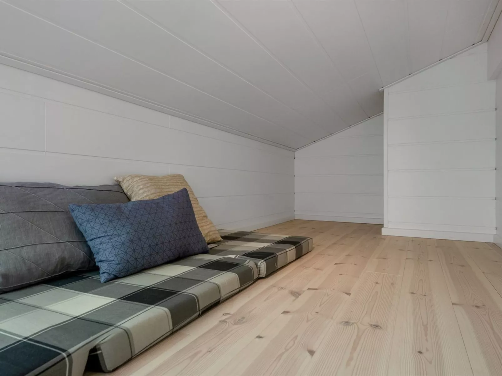 "Tea" - 2.7km from the sea-Binnen