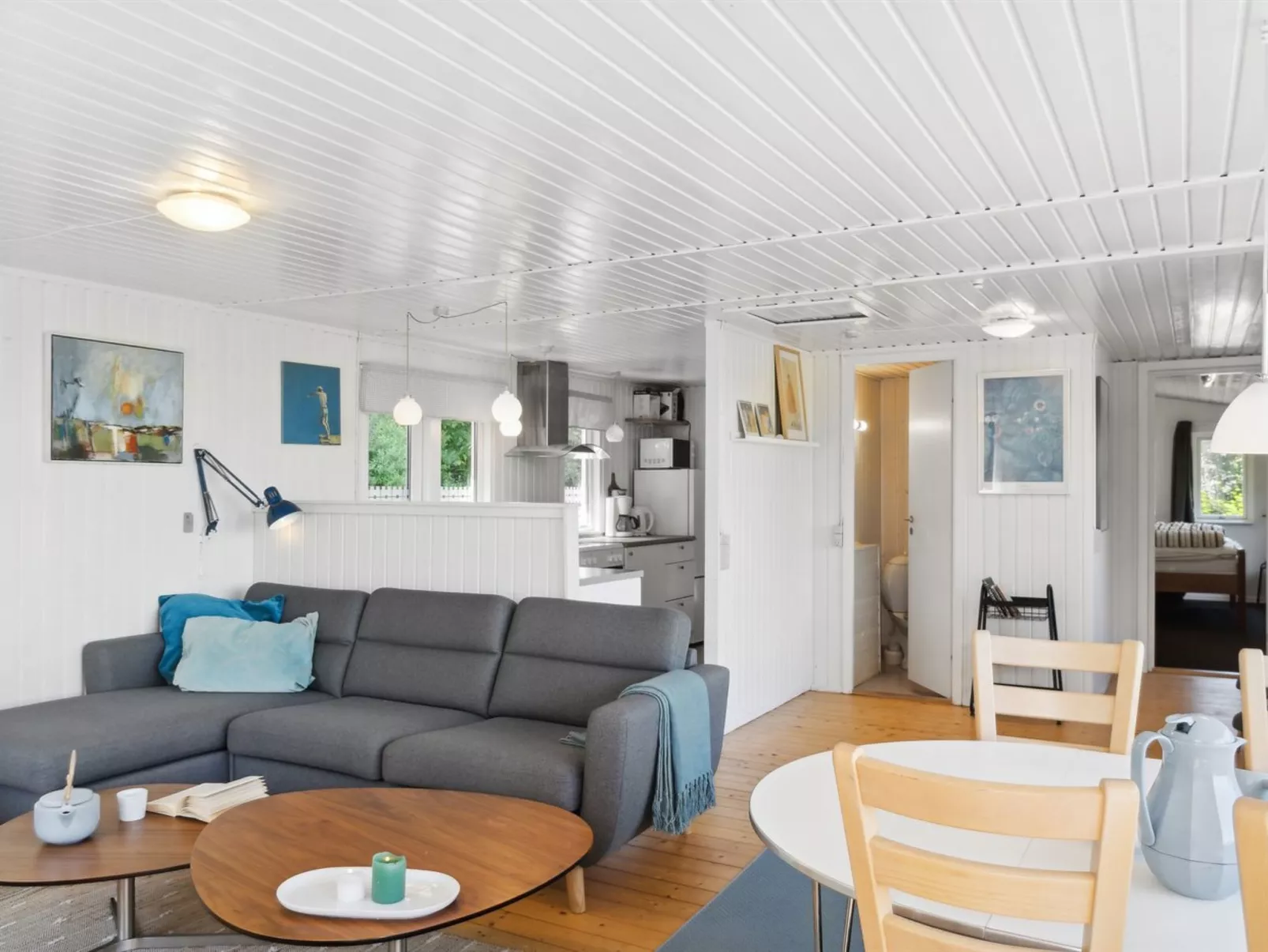 "Self" - 400m to the fjord-Binnen