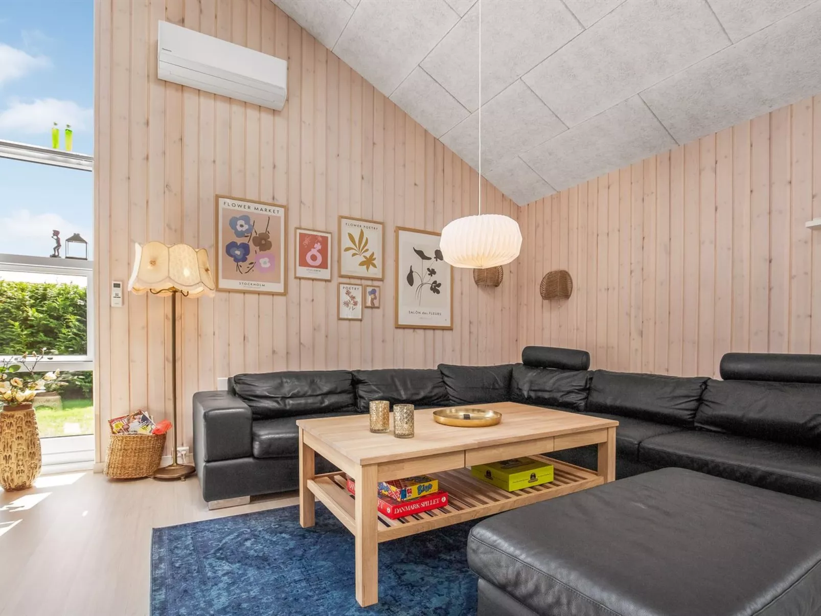 "Gabi" - 700m from the sea-Binnen