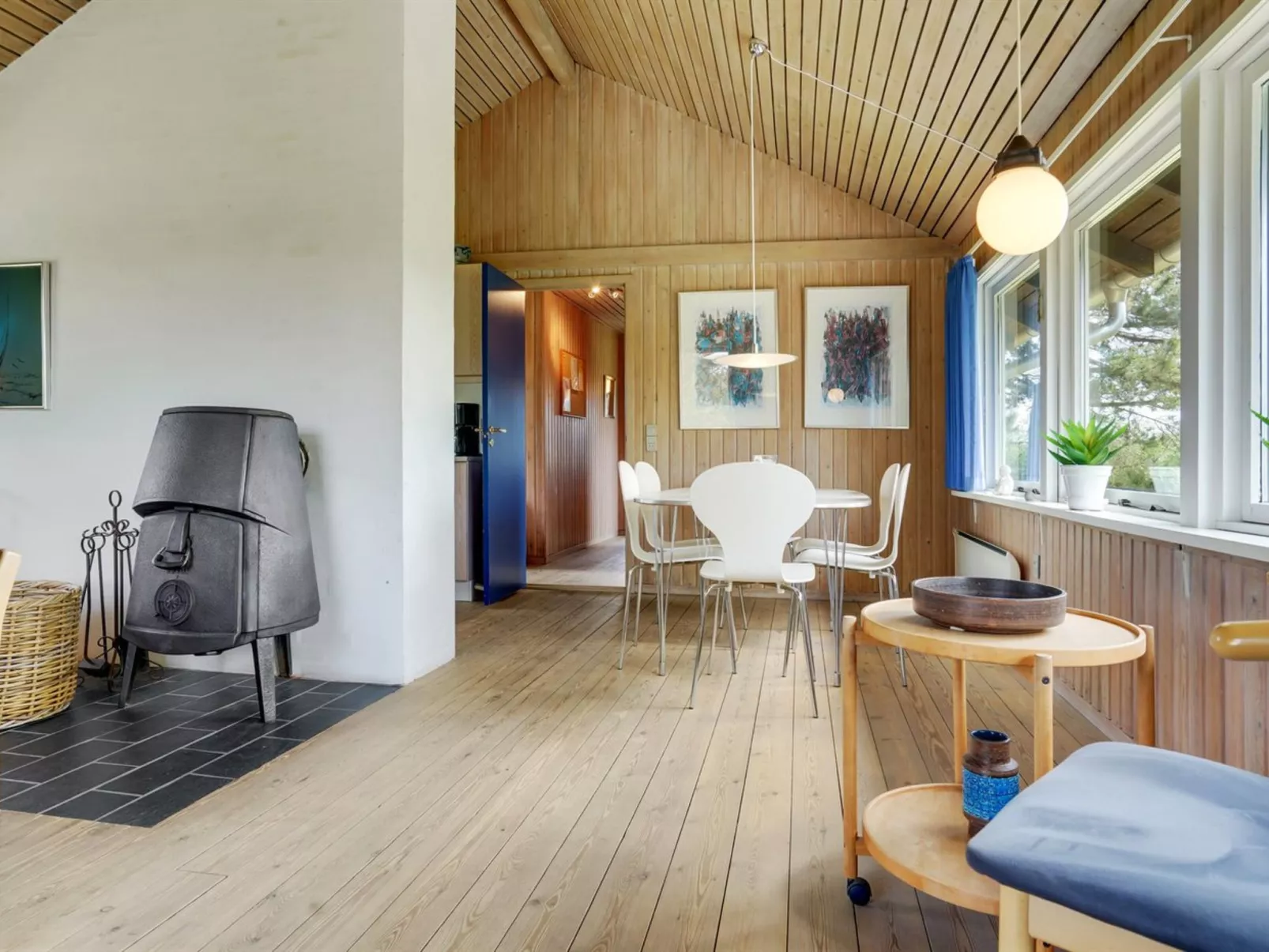 "Janne" - 400m from the sea-Binnen