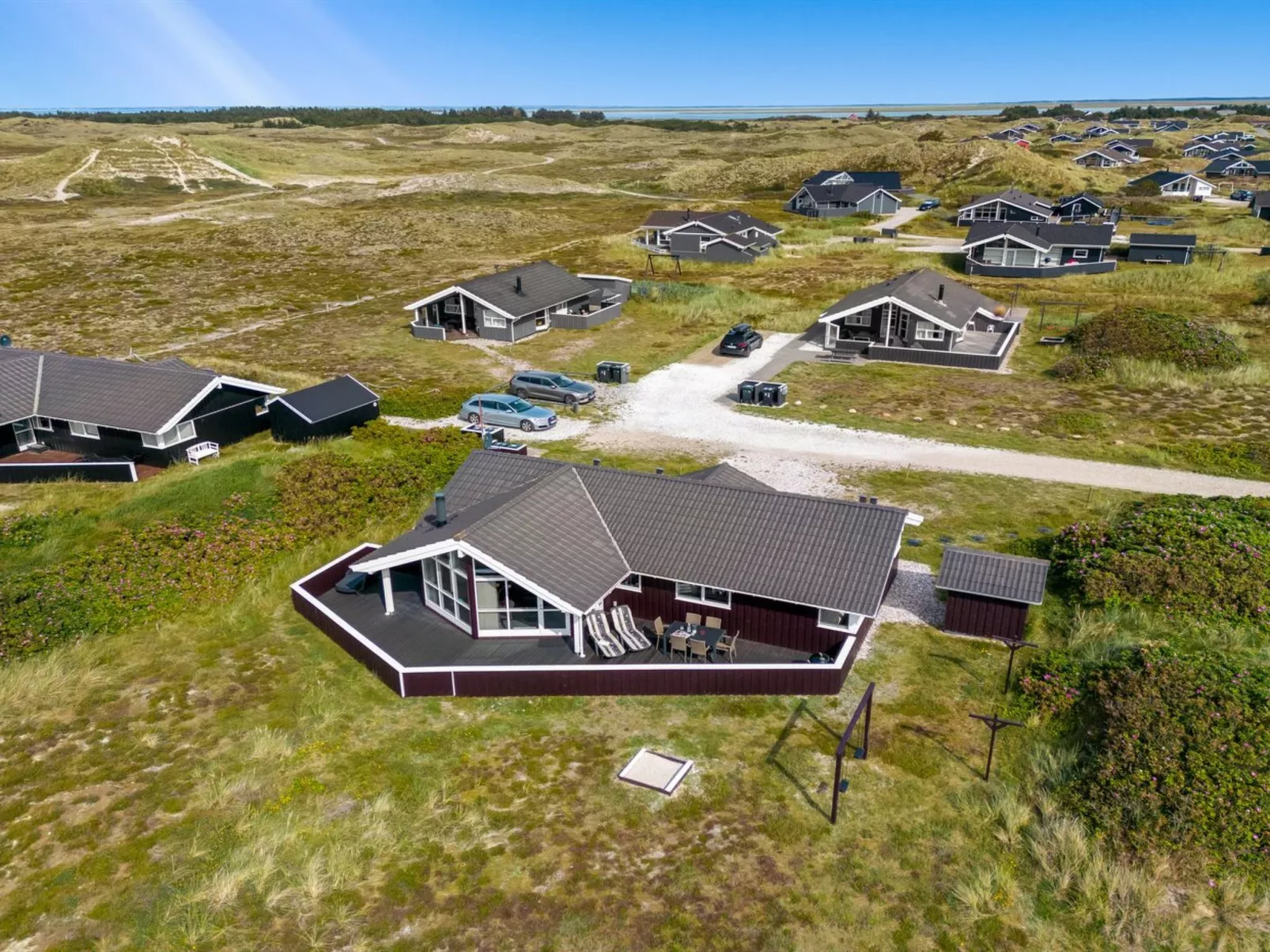 "Thrugot" -  from the sea-Buiten