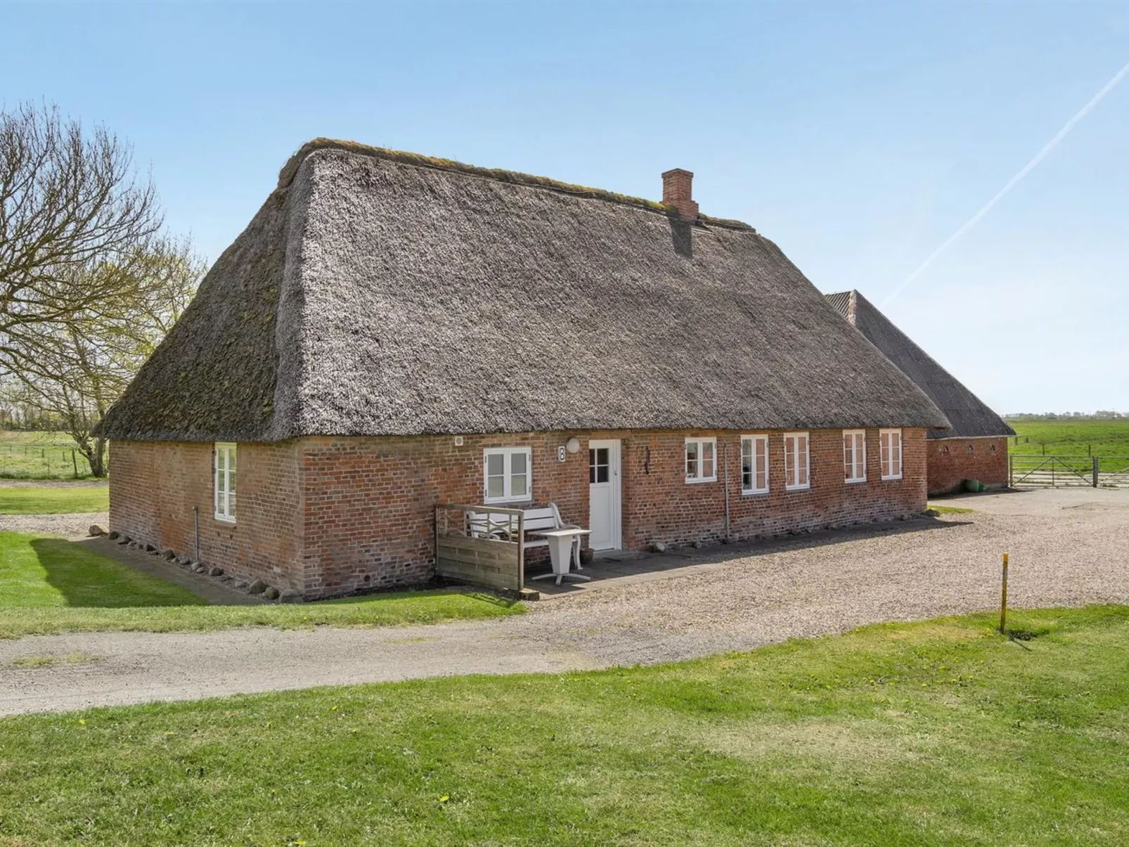 "Inda" - 10km from the sea-Buiten