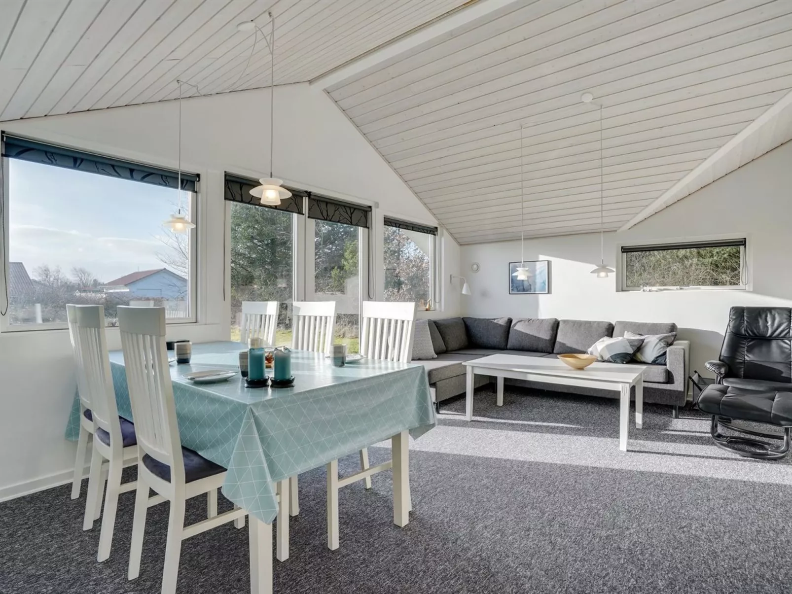 "Ingward" - 300m to the fjord-Binnen