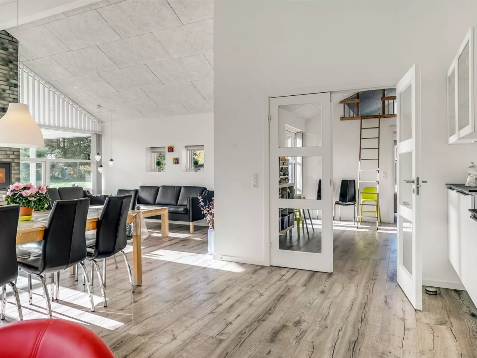 "Geri" - 700m from the sea-Binnen