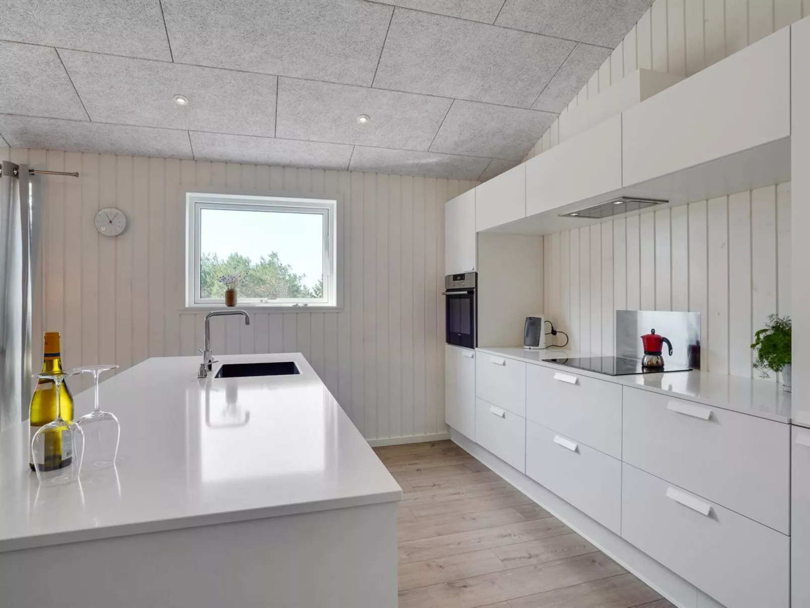 "Grimar" - 600m from the sea-Binnen