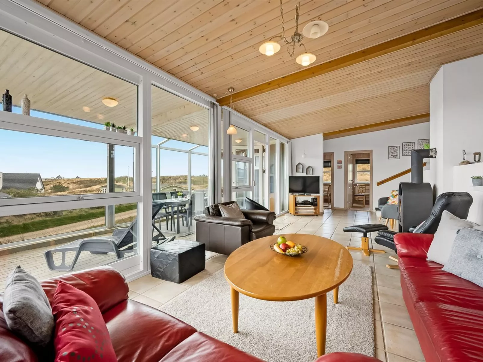 "Emelin" - 475m from the sea-Binnen