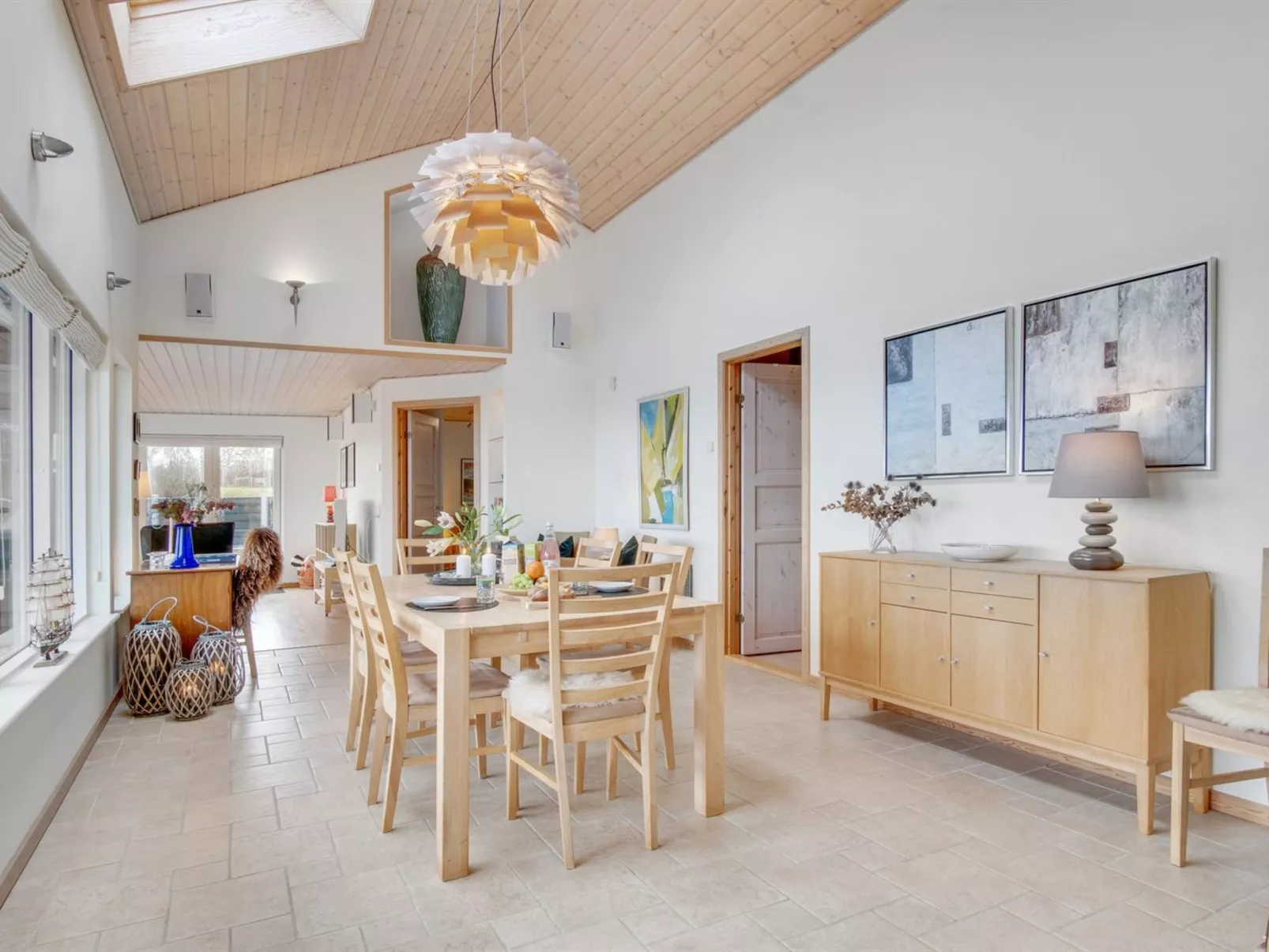 "Sahid" - 20m from the sea-Binnen