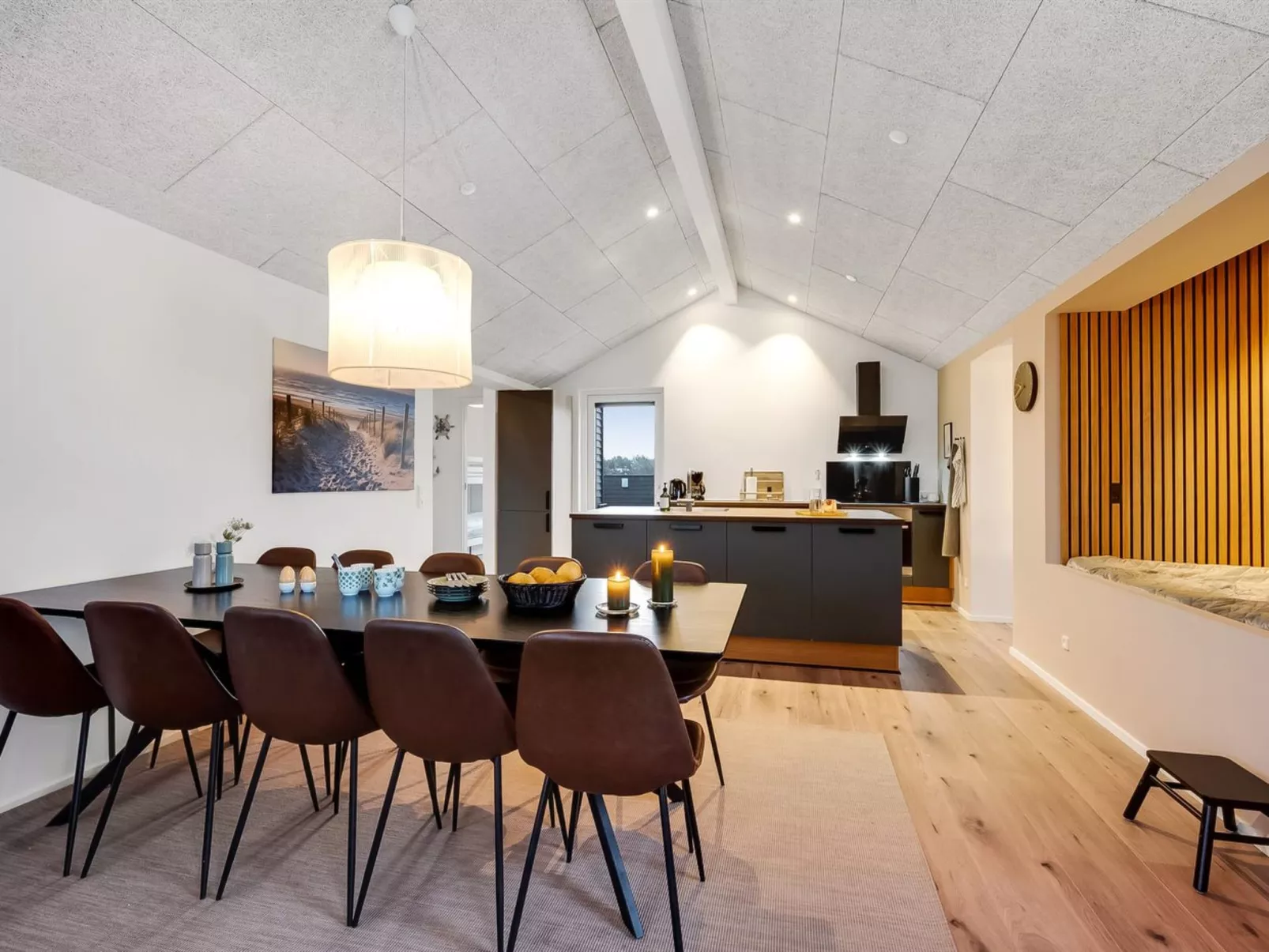 "Ivar" - 300m from the sea-Binnen