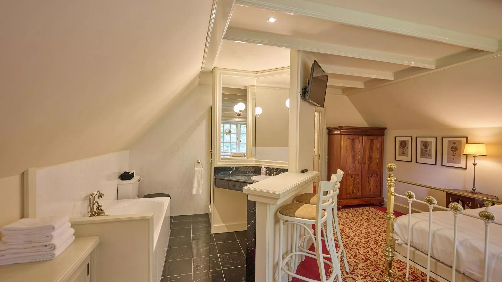 Erve Het Klaashuis-Badkamer