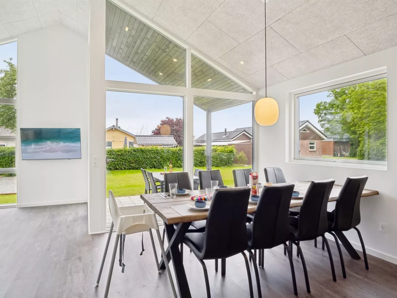 "Stygg" - 75m from the sea-Binnen