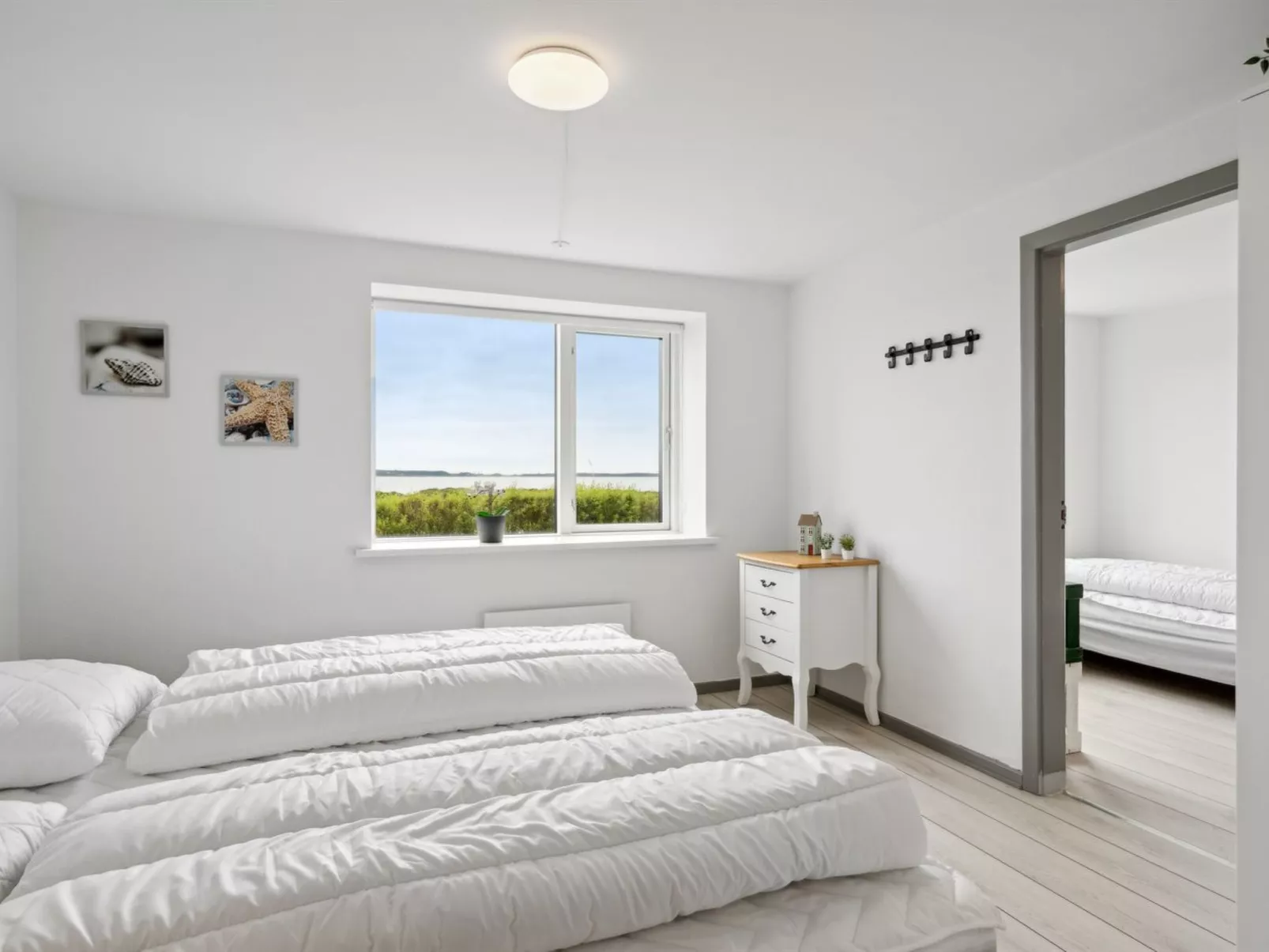 "Sira" - 25m from the sea-Binnen