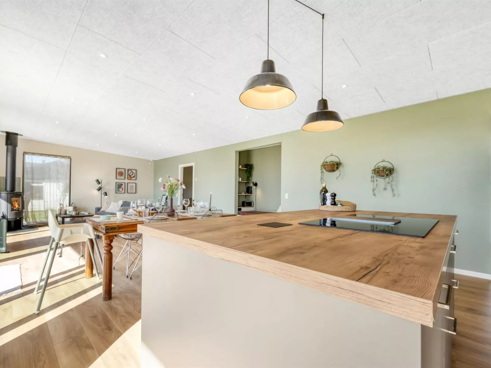 "Edvia" - 200m to the fjord-Binnen