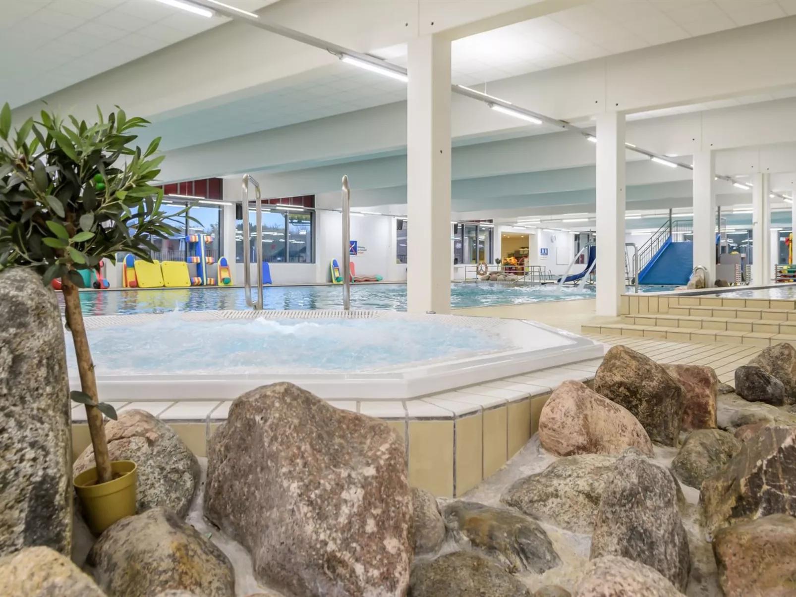 "Alvira" - 30km from the sea-Binnen