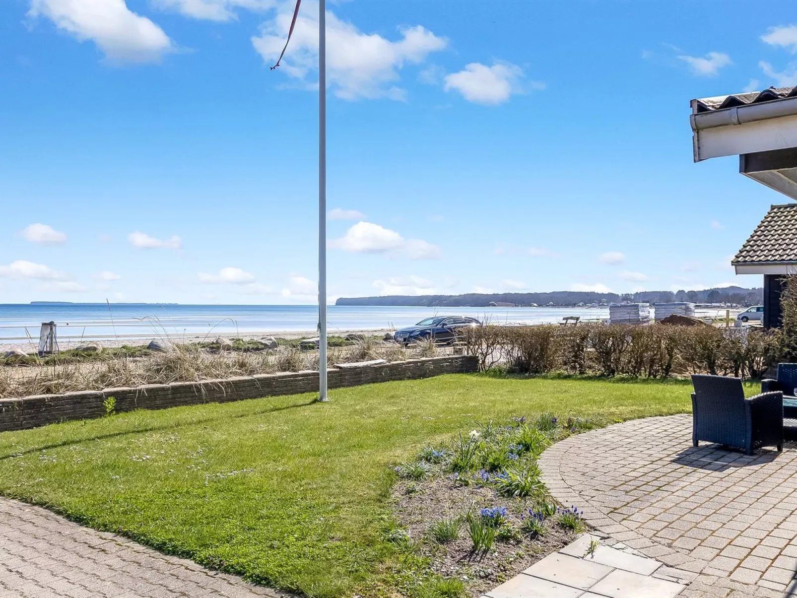 "Cornelius" - 30m from the sea-Buiten