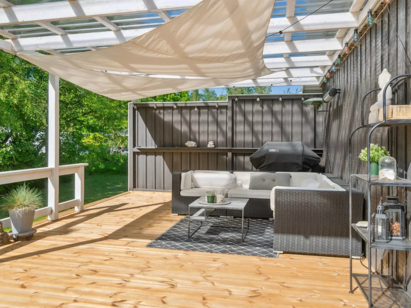 "Veljan" - 1.2km from the sea-Buiten