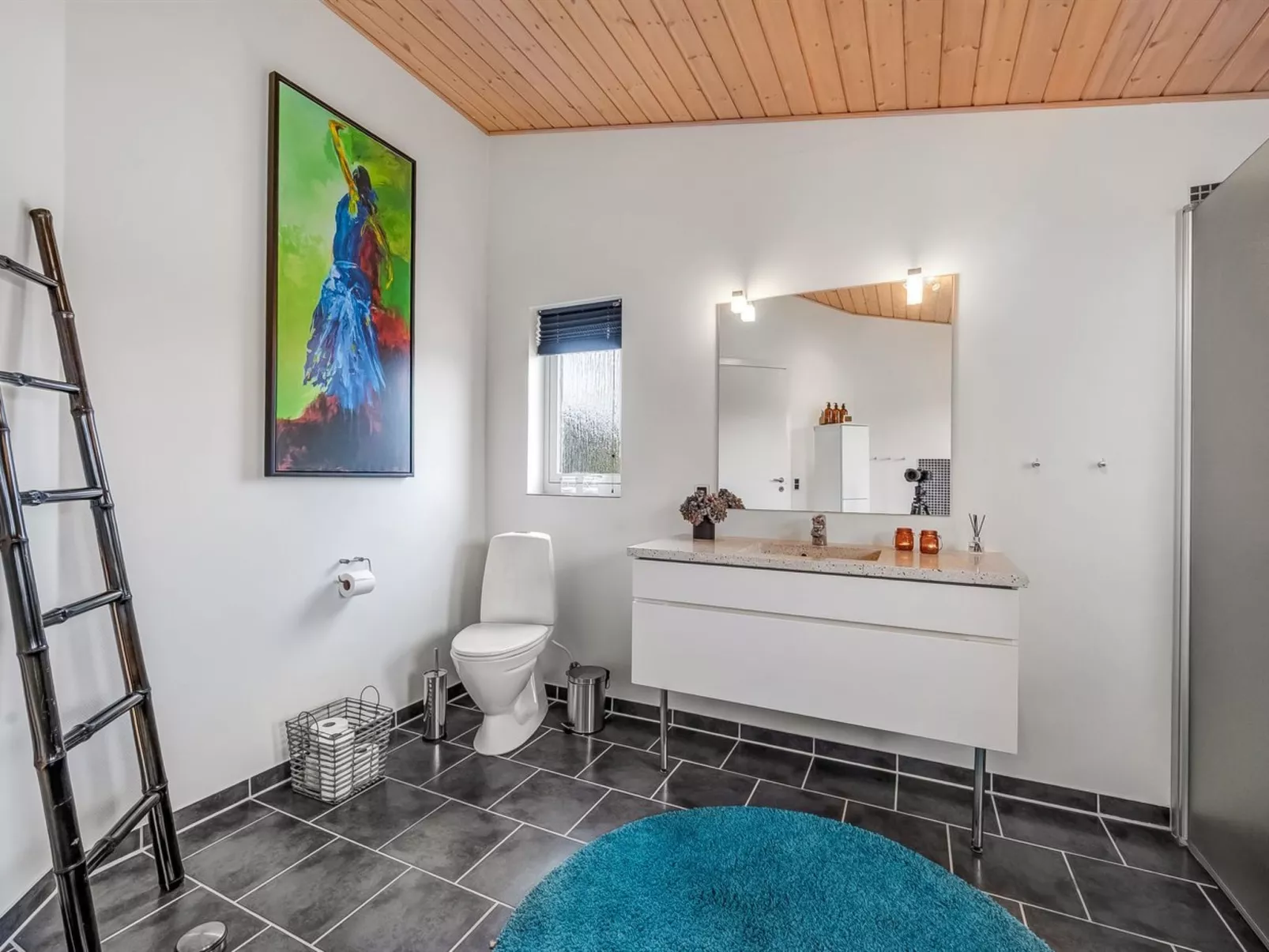 "Anelise" - 800m to the fjord-Binnen