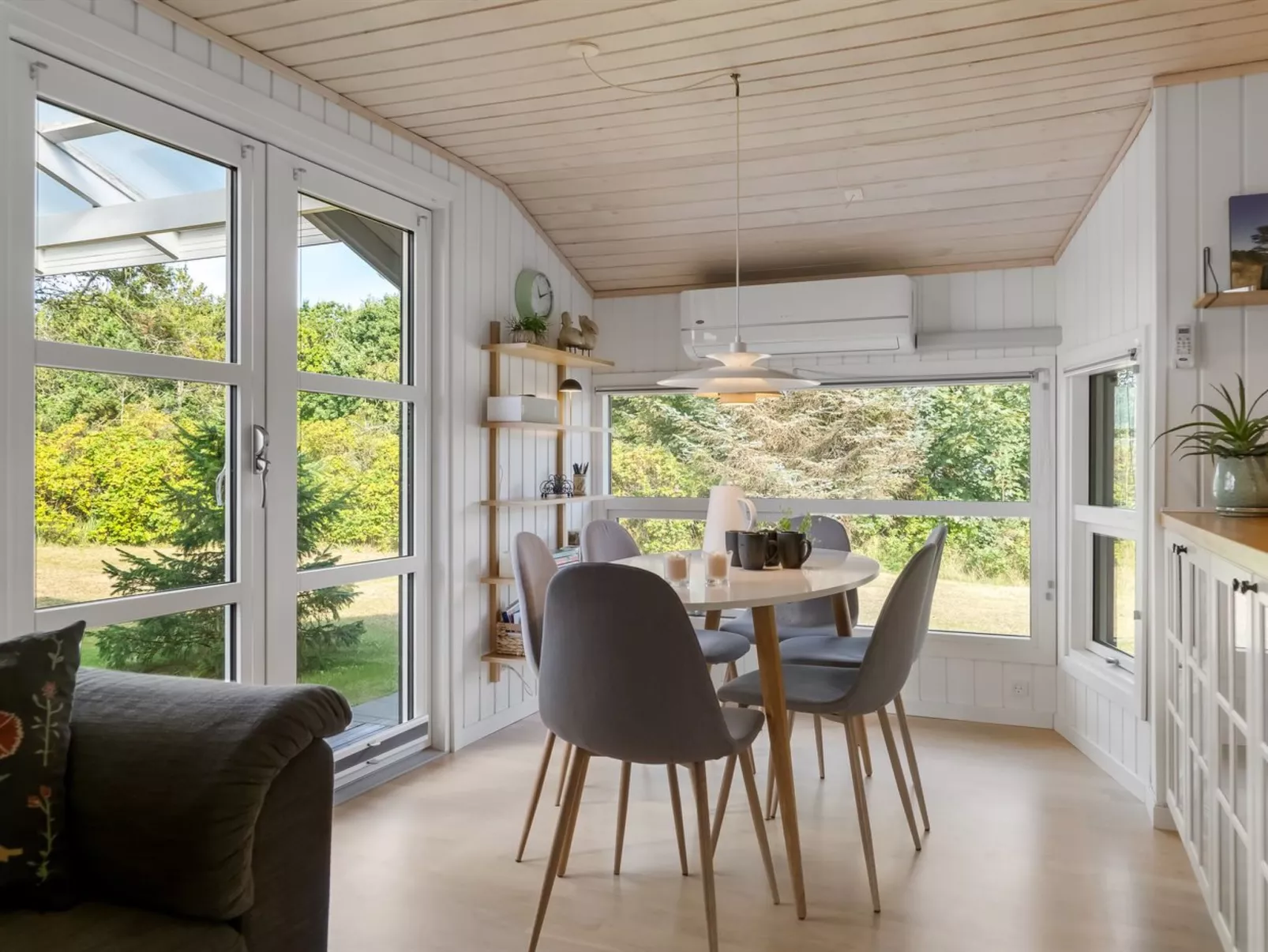 "Legolas" - 880m from the sea-Binnen