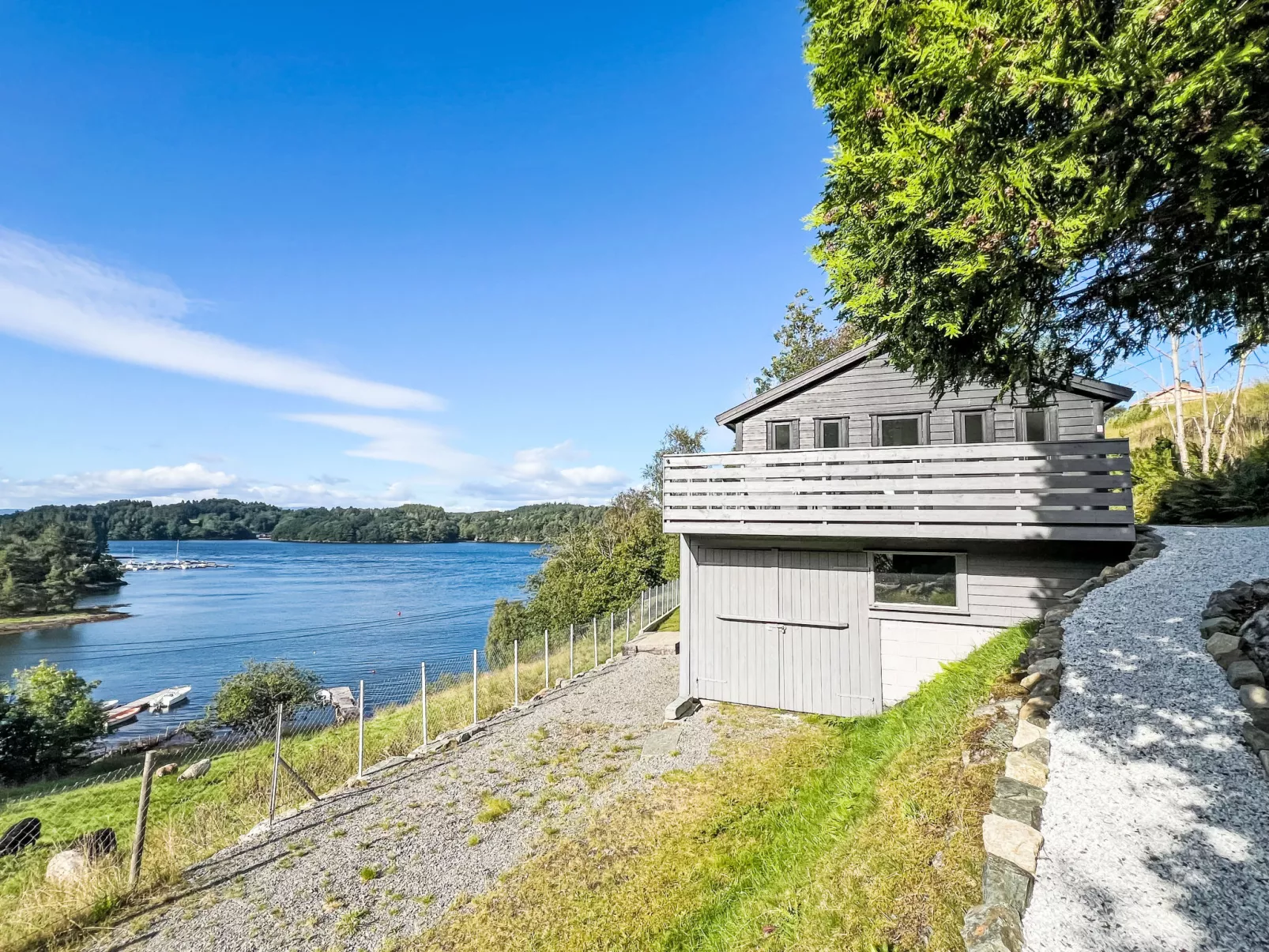 Lauvlid Cottage-Buiten