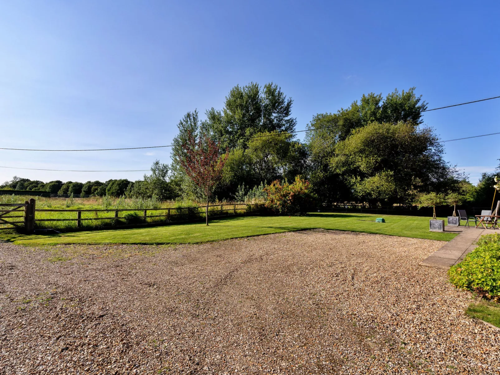 The Old Granary-Buiten