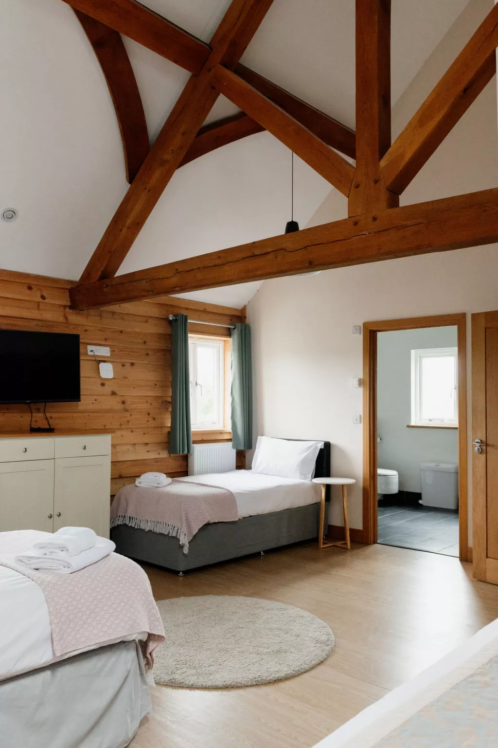 The Welsh Barn-Binnen