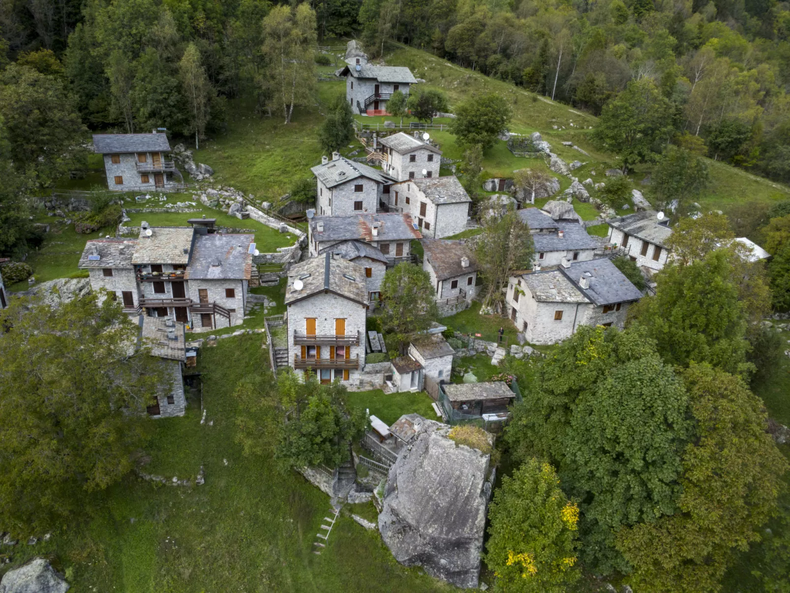 Val di Mello Mountain Flat-Buiten