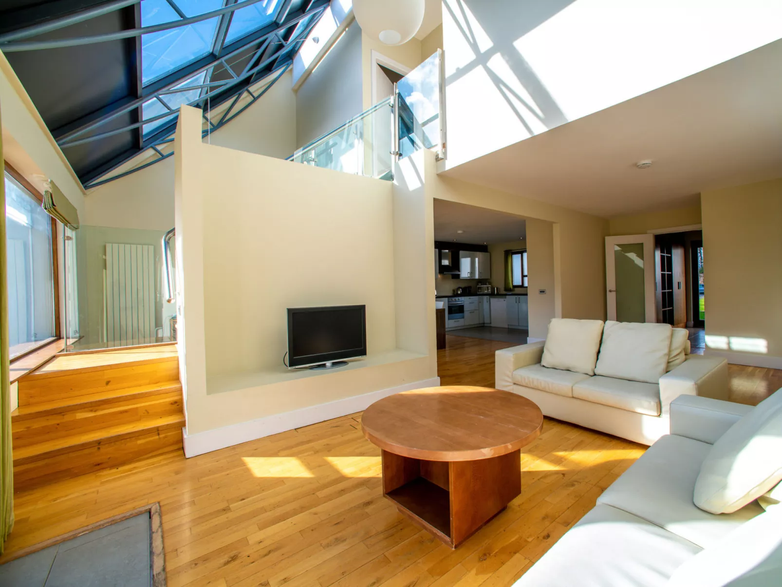 Castlemartyr Lodges (TR4) No 1 (3 Bed)-Binnen