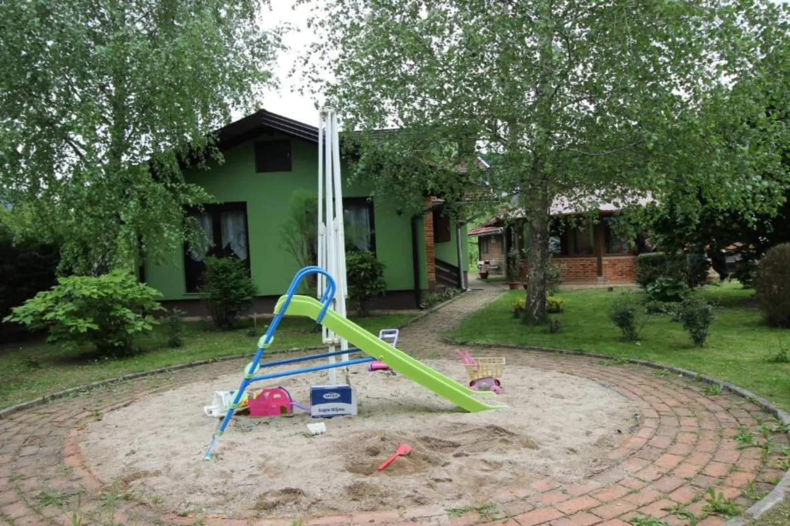 Four bedroom home with river view-Uitzicht