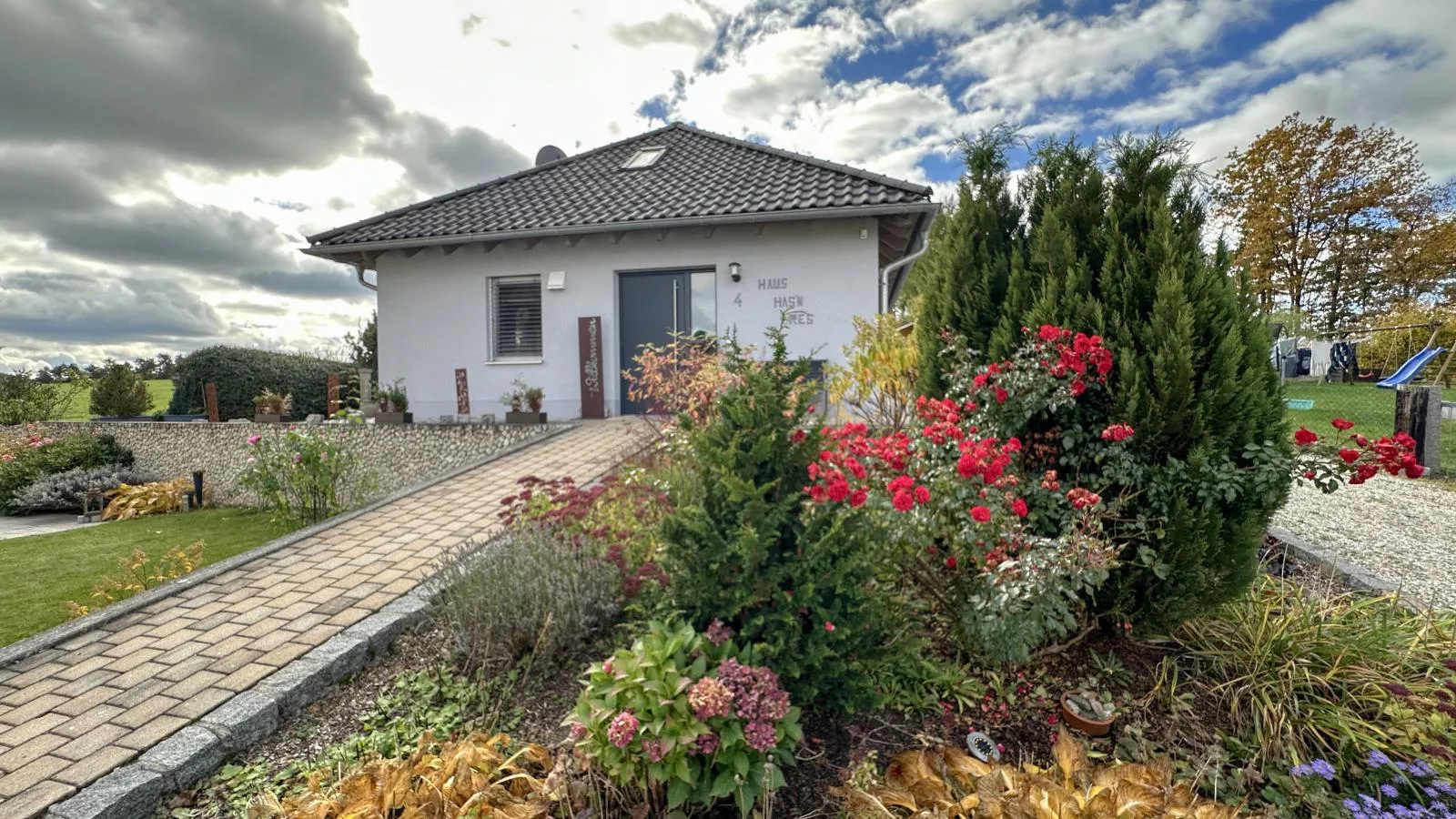 Hasn Res-Buitenkant zomer