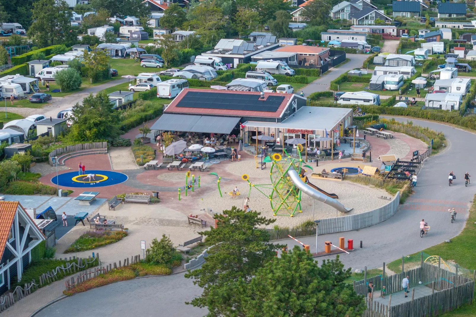 Zonnedorp 23 Zeeland Huis Renesse: Luxury Beach Holiday | Close to North Sea-Gebieden zomer 20km