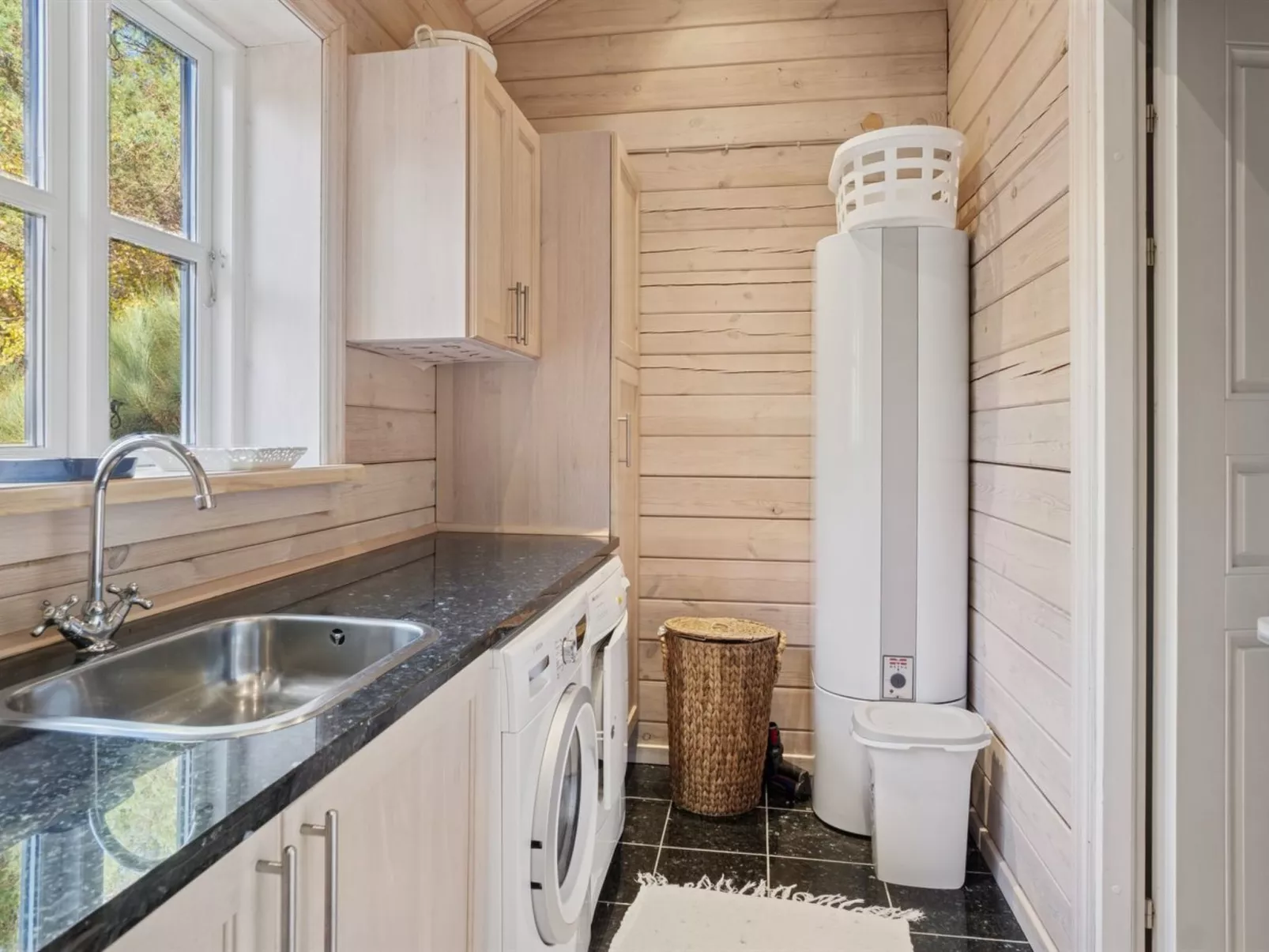 "Fatiha" - 800m from the sea-Binnen