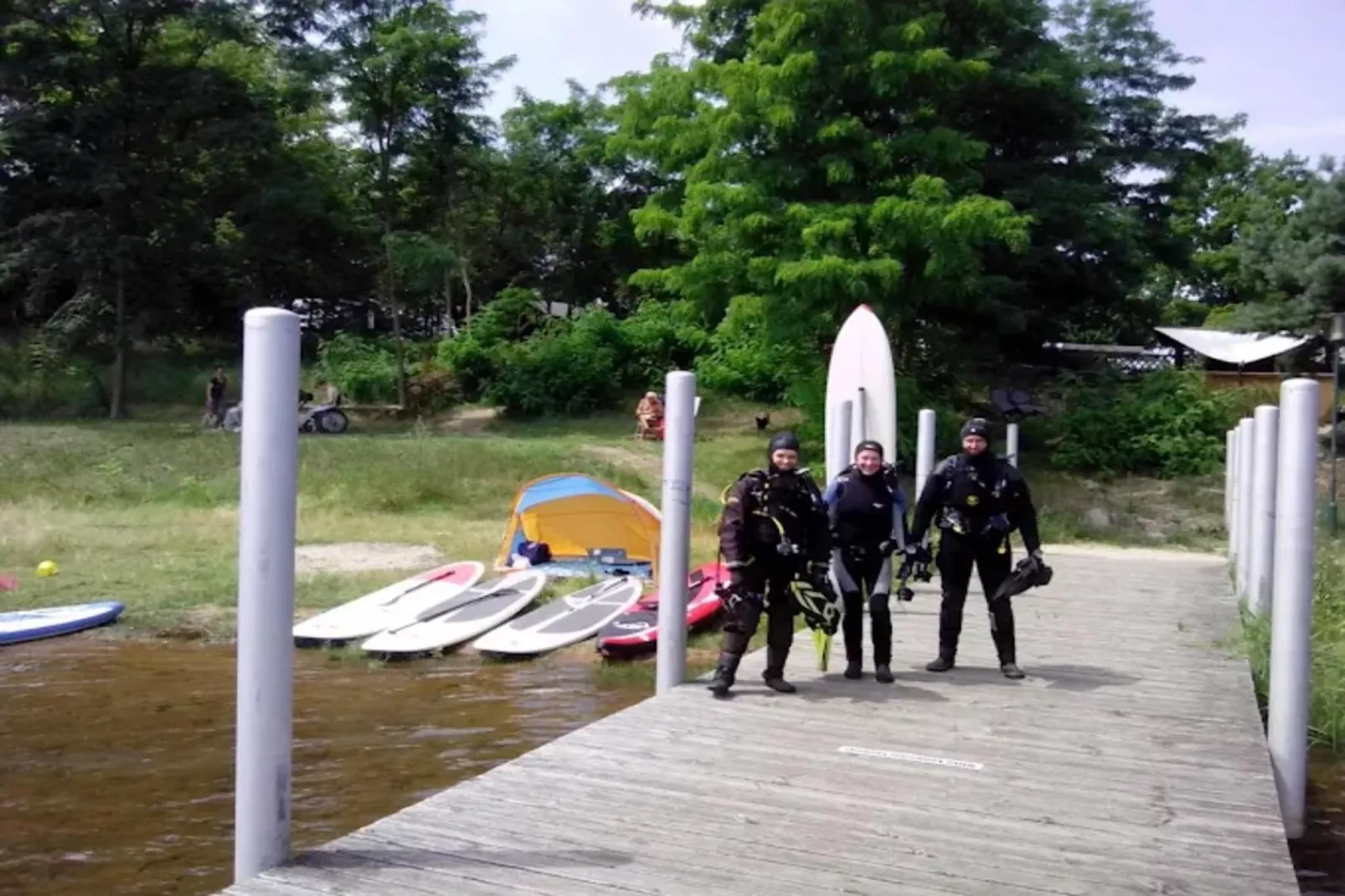 Hausboot am Gräbendorfer See-Gebieden zomer 1km