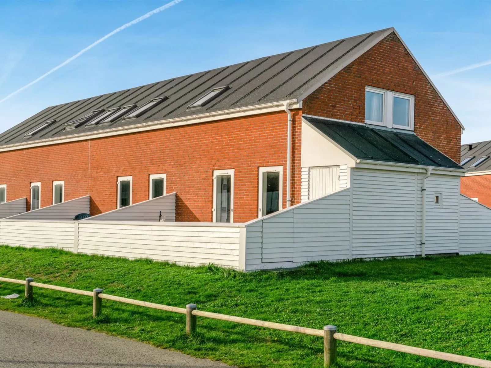 "Ginger" - 2.3km from the sea-Buiten