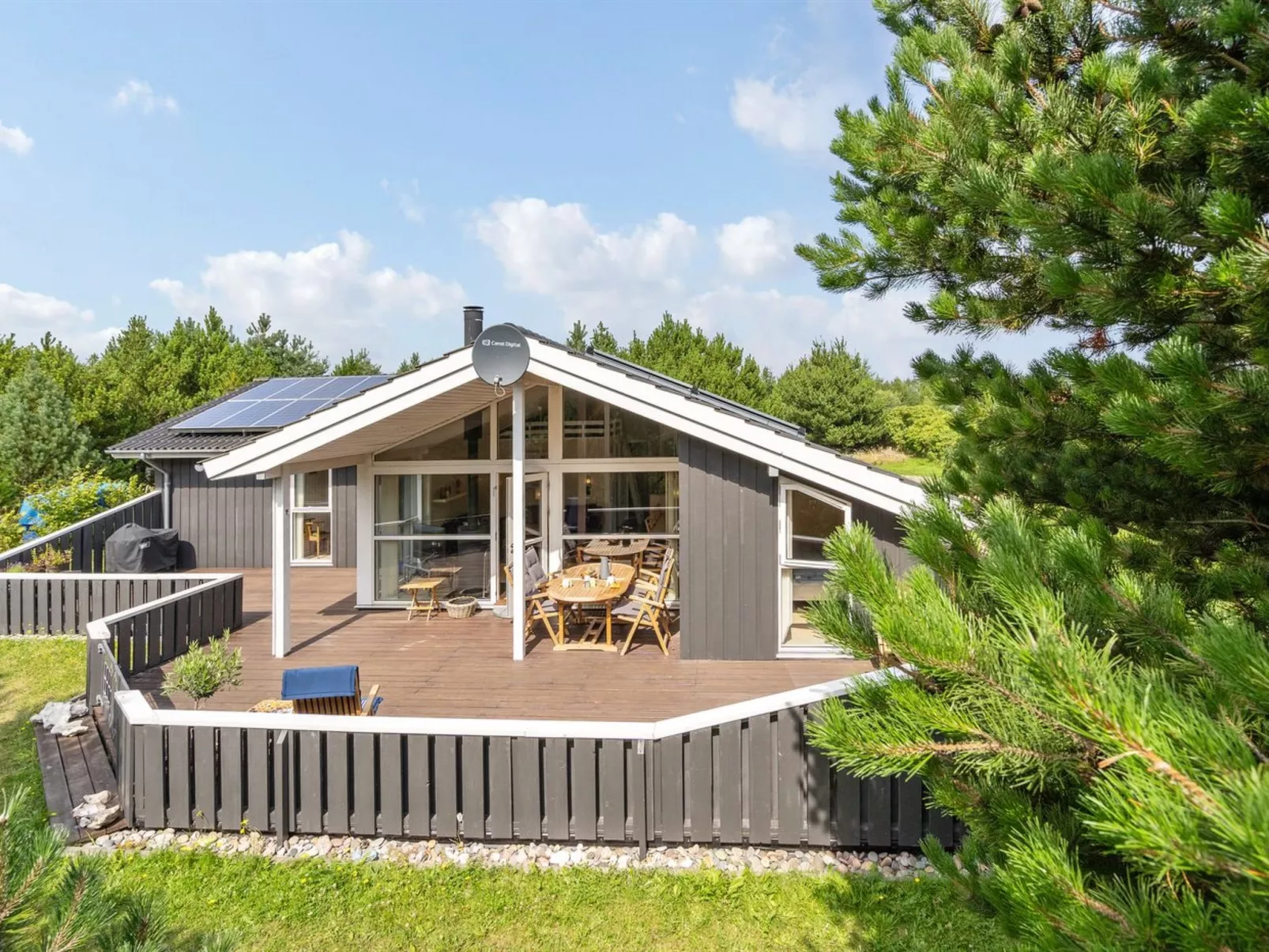 "Gothfred" - 1km from the sea-Buiten