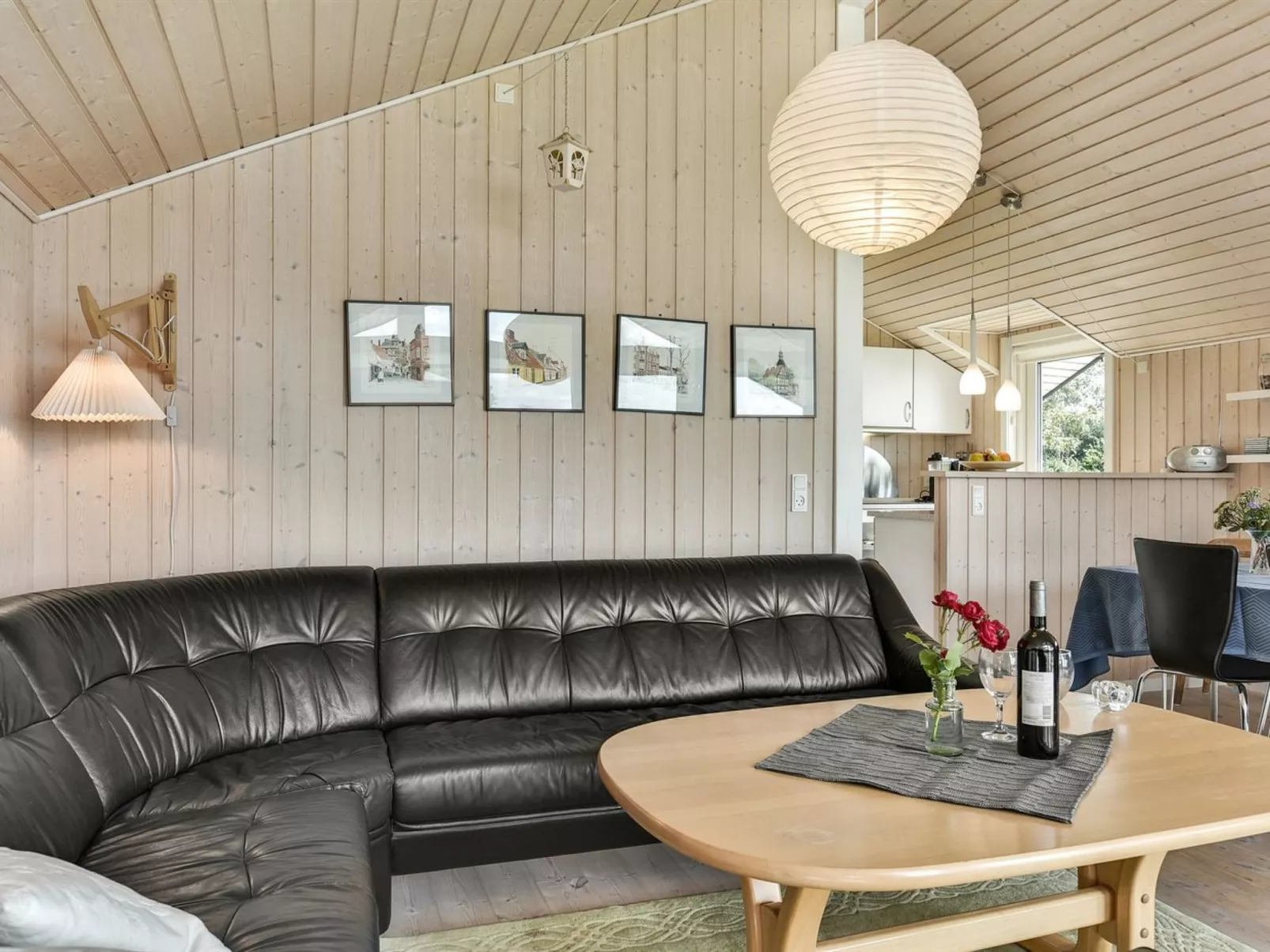 "Rathi" - 250m from the sea-Binnen