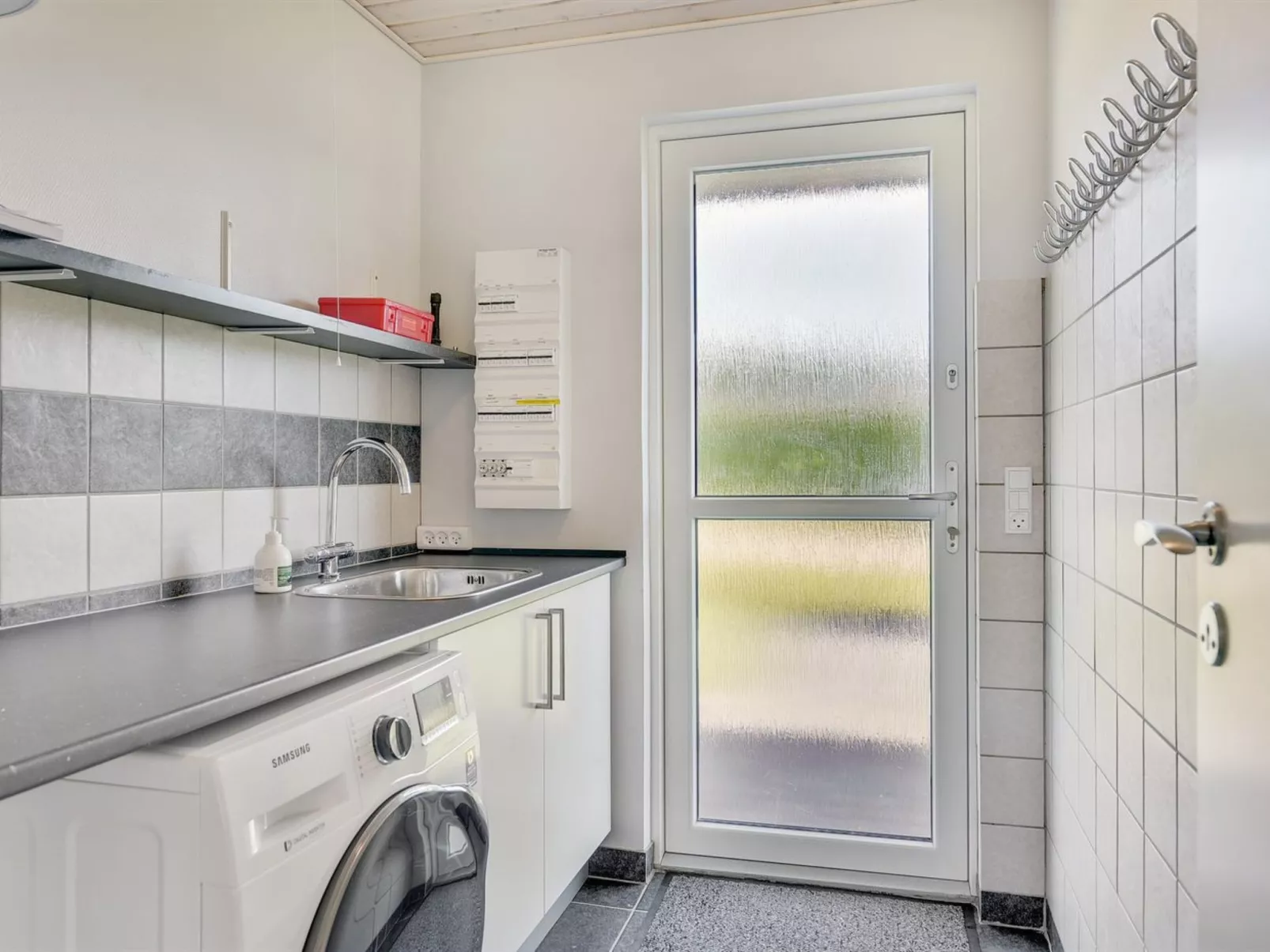 "Damiana" - 500m from the sea-Binnen