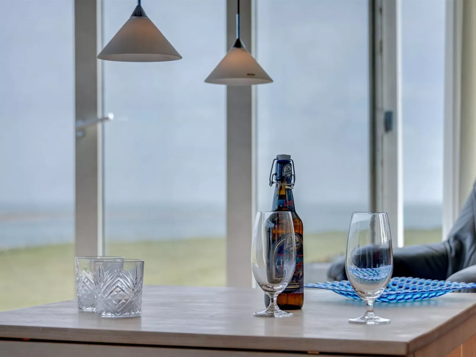 "Rajna" - 95m to the fjord-Binnen