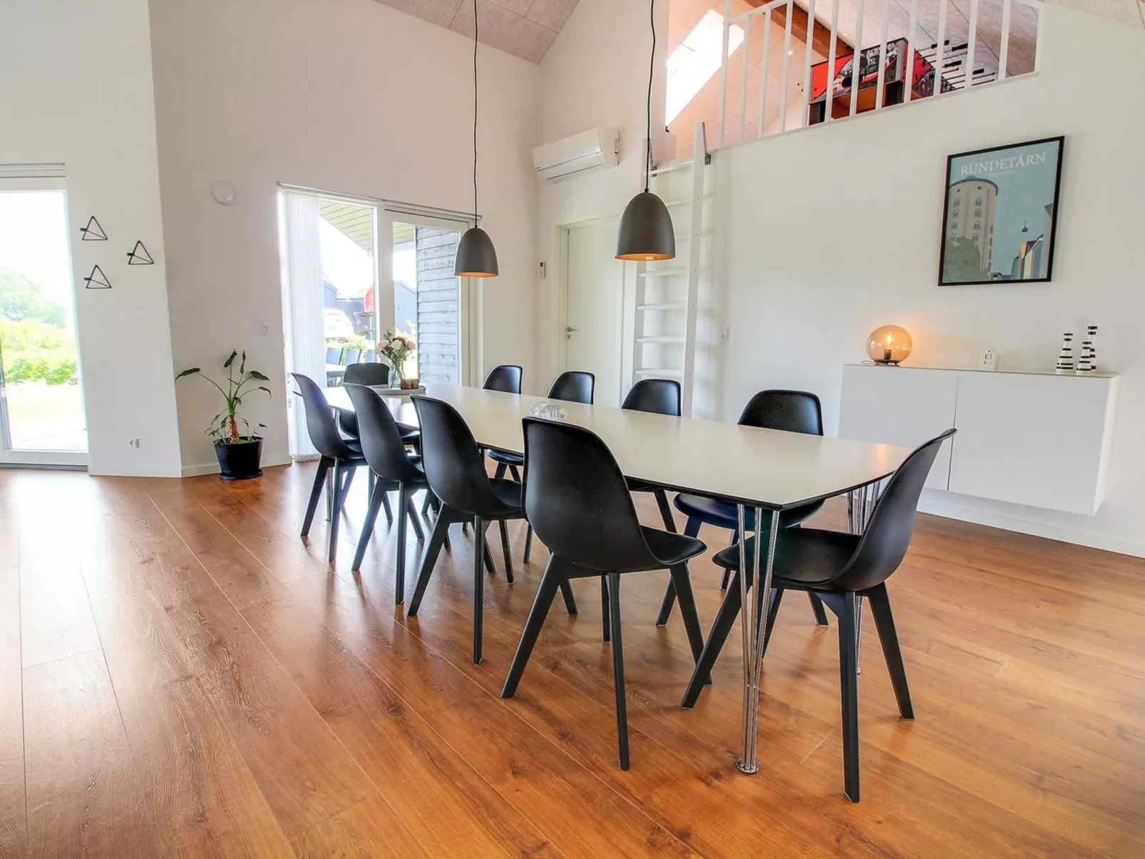 "Thorfin" - 200m from the sea-Binnen