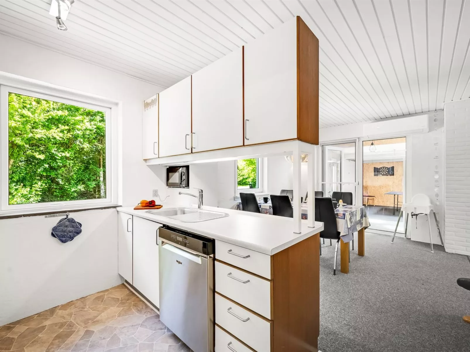 "Aarni" - 250m to the fjord-Binnen