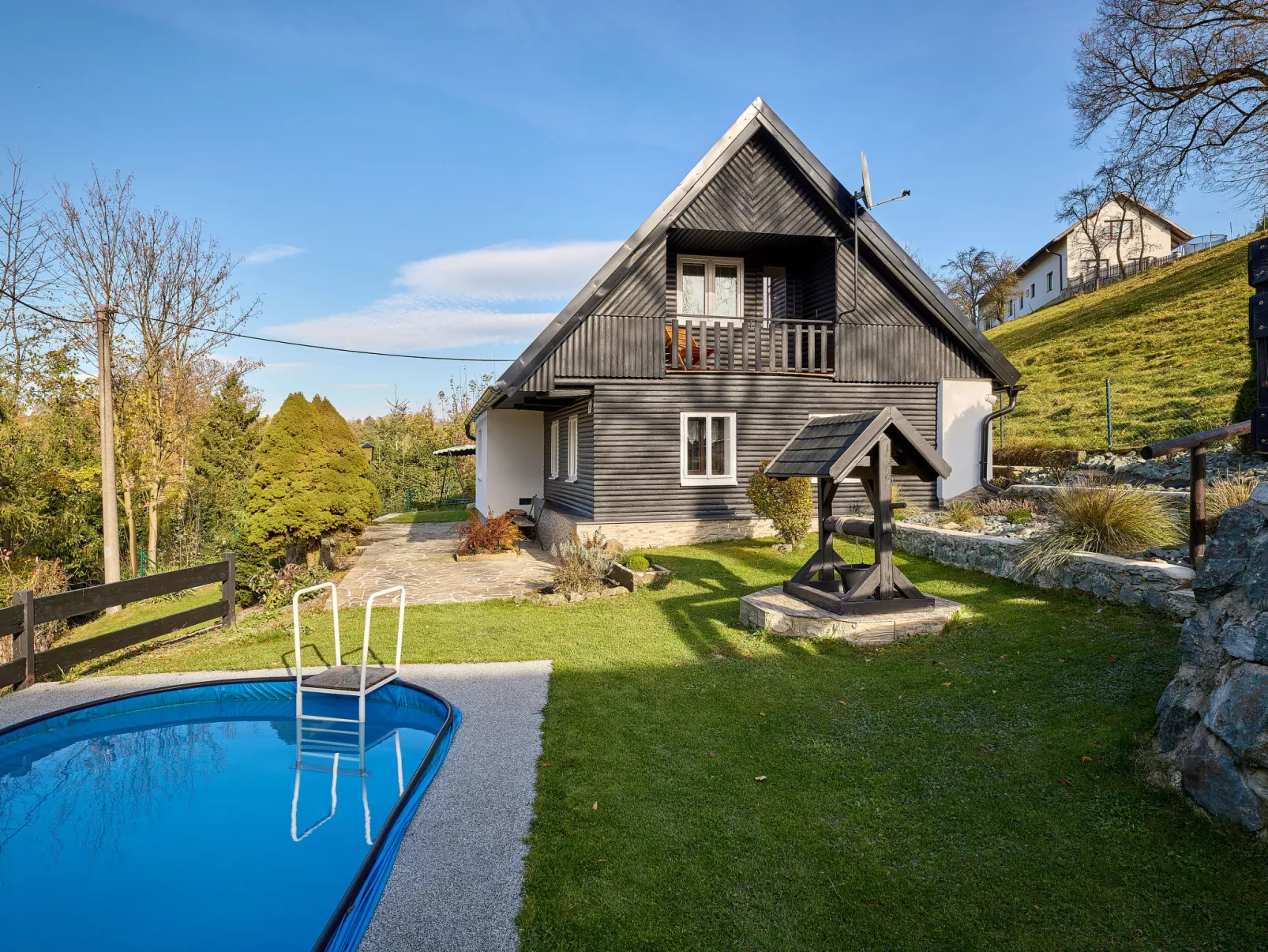 Leisure Lounge & Pool-Buiten