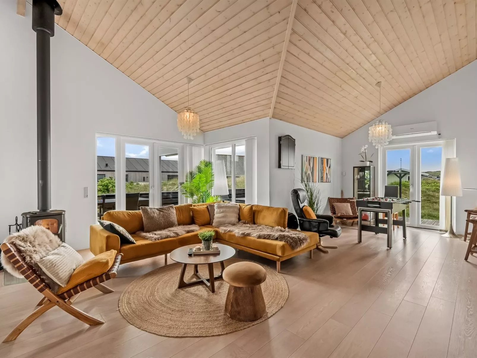 "Sibyll" -  from the sea-Binnen