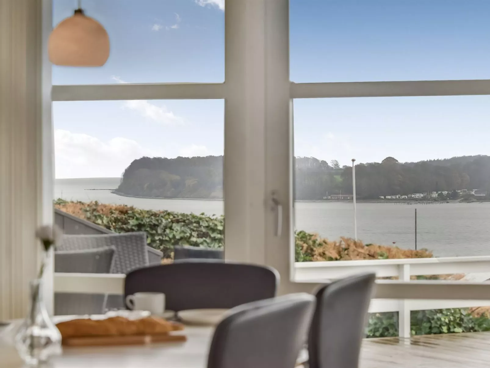 "Maj" - 150m from the sea-Binnen