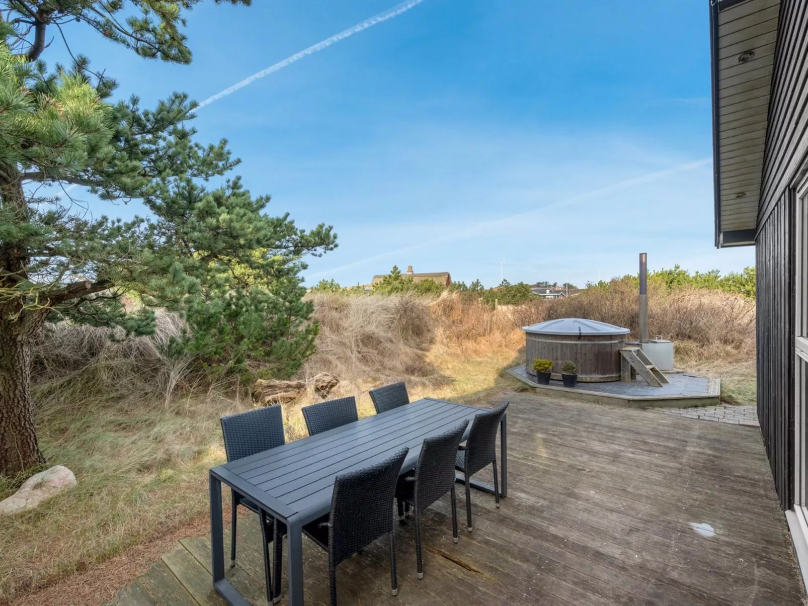 "Illona" -  from the sea-Buiten