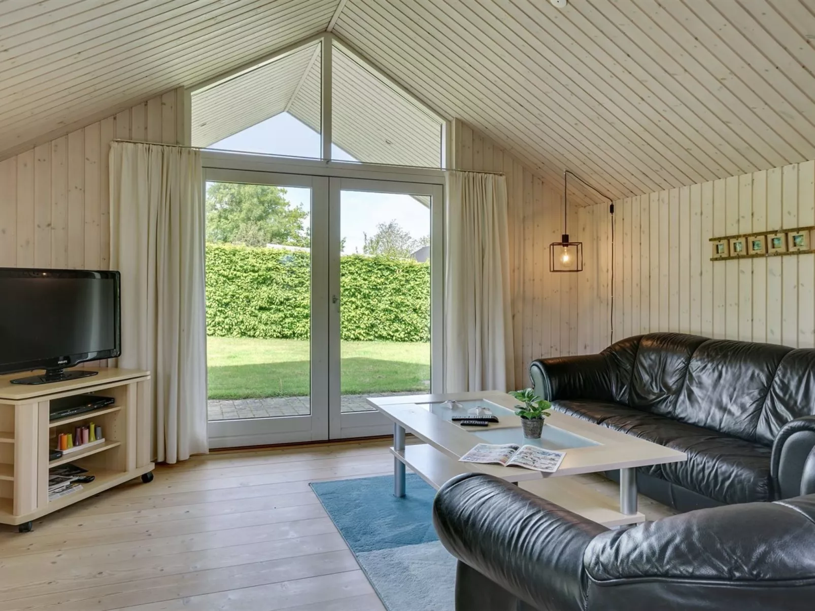 "Dea" - 850m from the sea-Binnen