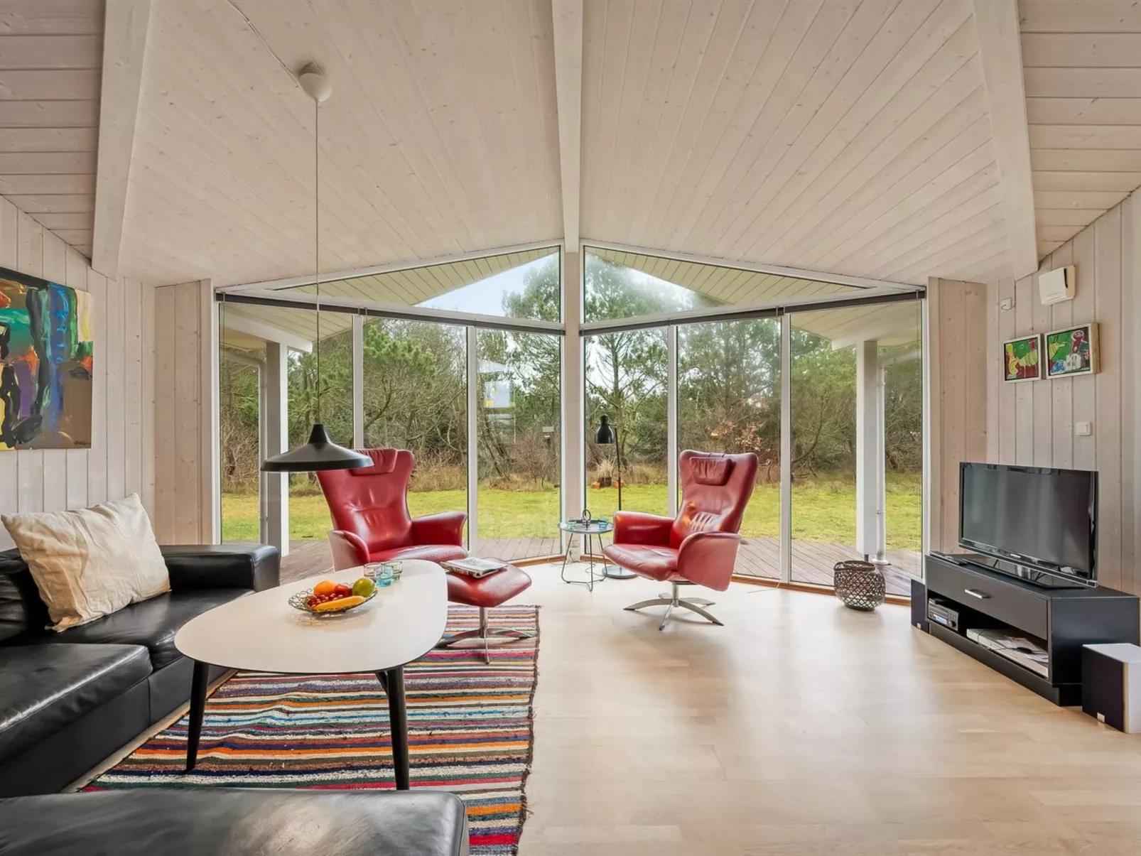 "Helen" - 500m to the fjord-Binnen